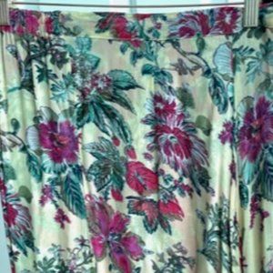 A Sarah Arizona skirt; 36"long; deep rose and yellow reversible sides; XL